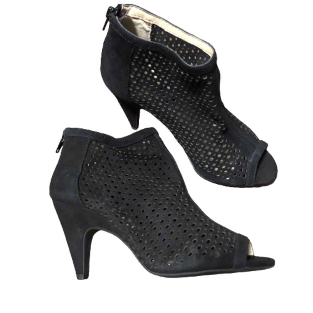 INC black Eyelet Heel Booties Open Toe Sandals Size 5 Ankle Boots GUTHERIE Shoe
